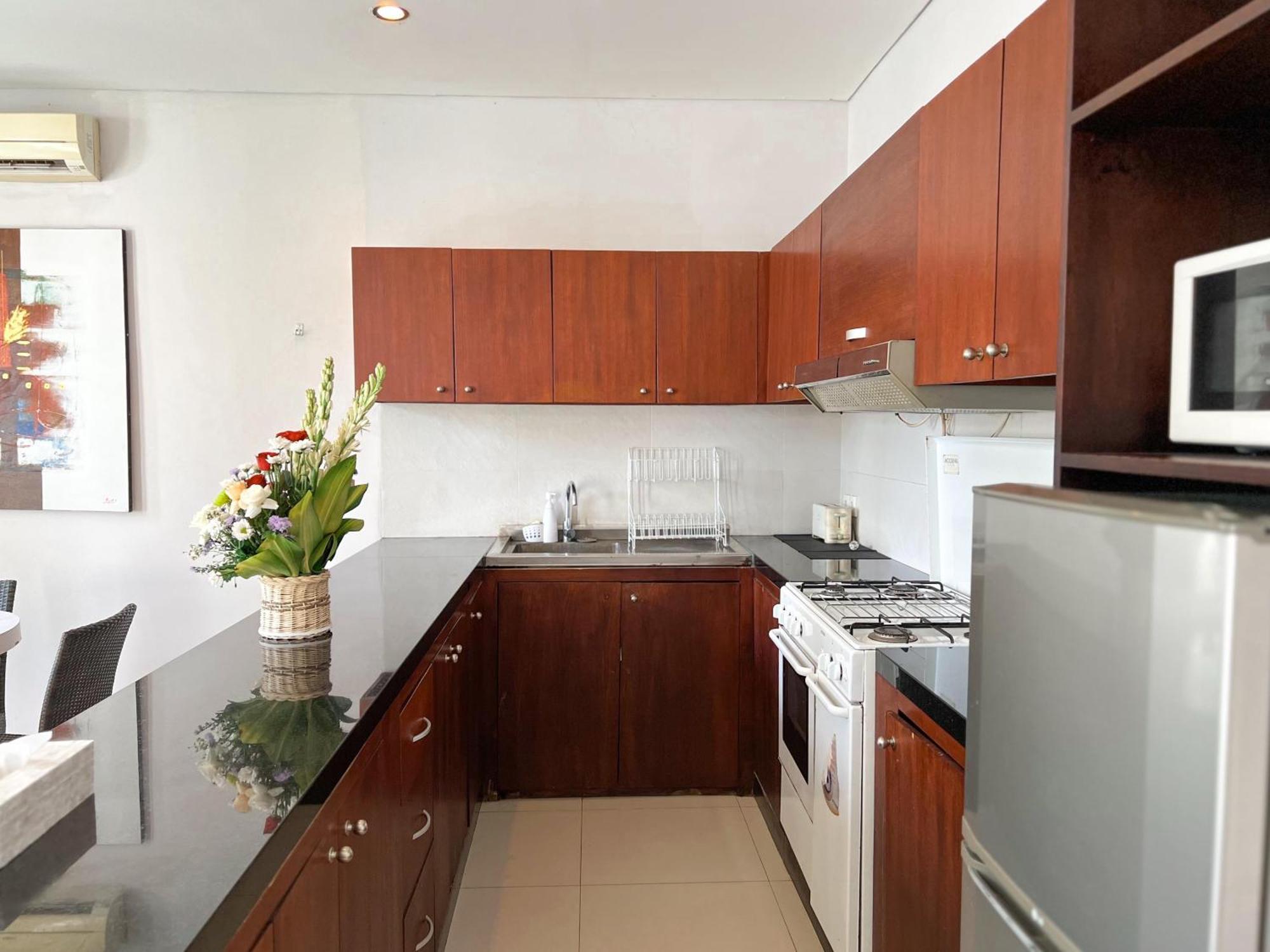 Apple Villas & Apartments Kerobokan  Ngoại thất bức ảnh